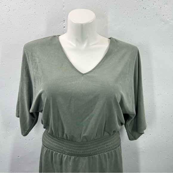 White House Black Market Green V-Neck Short Sleeve Dress LP - Picture 2 of 6
